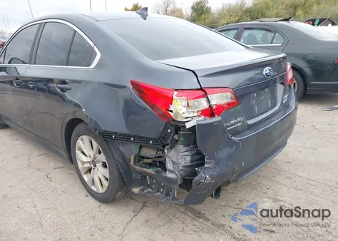 2017 Subaru Legacy 2.5I Premium z USA, uszkodzony, nr VIN 4S3BNAH63H3024554